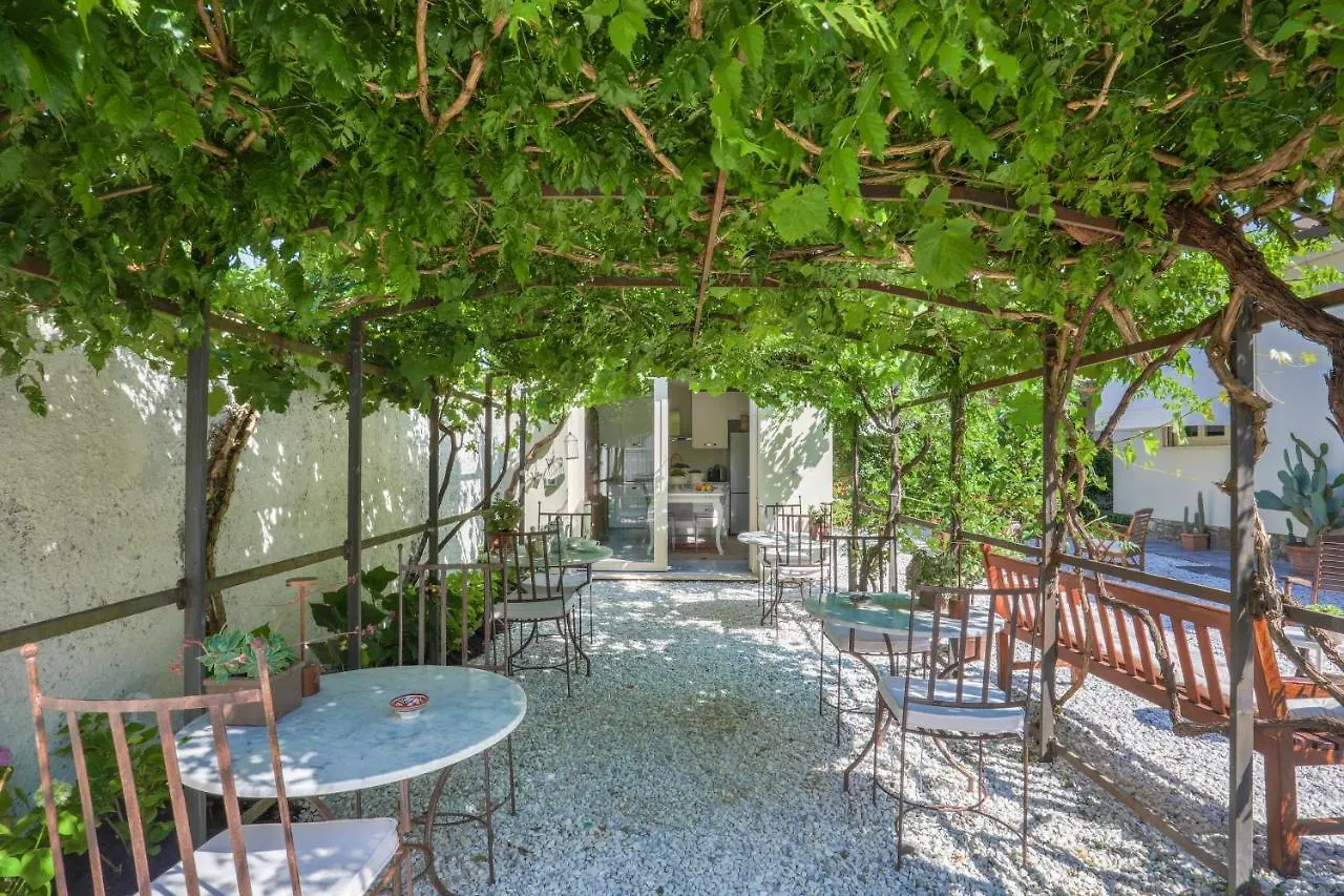 Guest house I Levrieri Hotel Torre del Lago Puccini