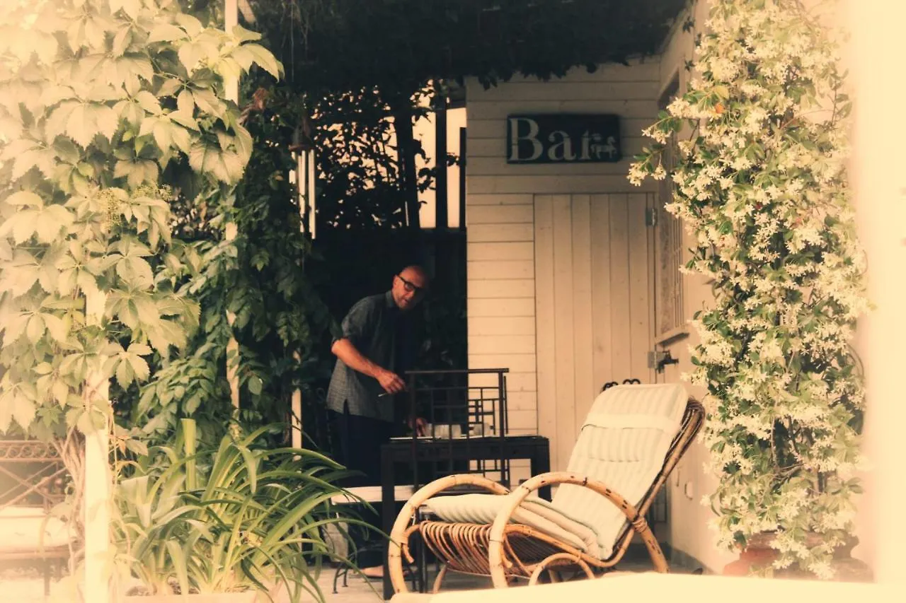 Guest house I Levrieri Hotel Torre del Lago Puccini Italy